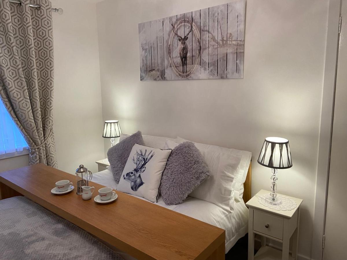 Historic Old Town 2 Bed Ground Floor Apartment Стерлинг Экстерьер фото